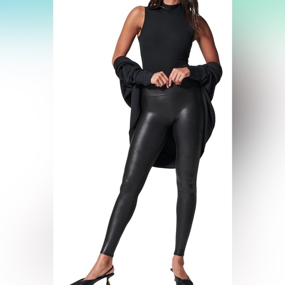 SPANX Pants - Spanx faux leather leggings